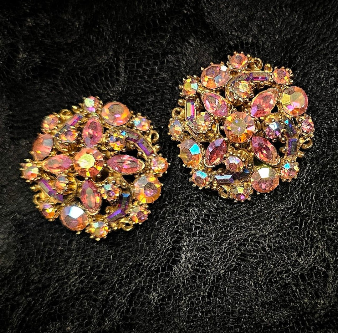 Vintage Hollycraft Brooch And clip-on shops earrings polished stones