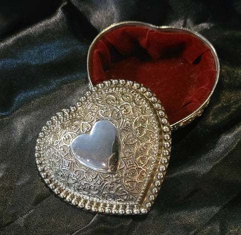 Tooth and Veil